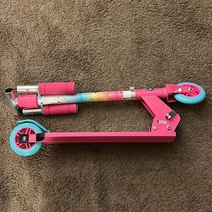 Hello Kitty Scooter